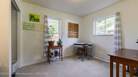 1322 Haslett Rd, Haslett, MI 48840 photo 17