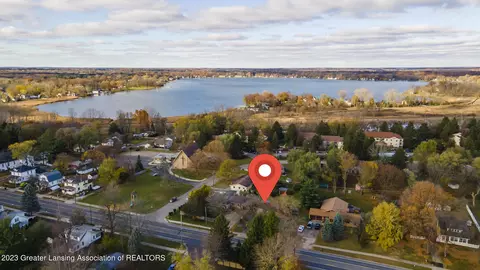 1322 Haslett Rd, Haslett, MI 48840 photo 31