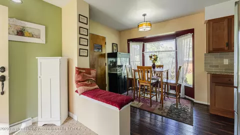 1322 Haslett Rd, Haslett, MI 48840 photo 7