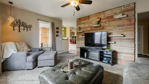 1322 Haslett Rd, Haslett, MI 48840 photo 6