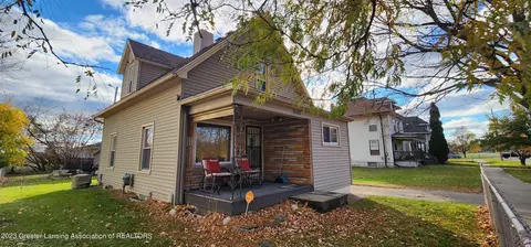 1007 W Hillsdale St, Lansing, MI 48915