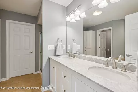 13389 Blaisdell Dr, Dewitt, MI 48820 photo 33