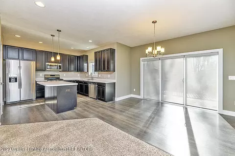 6675 Thunder Ln, Lansing, MI 48906 photo 9