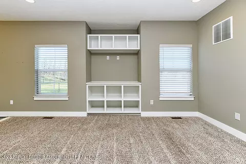 6675 Thunder Ln, Lansing, MI 48906 photo 6