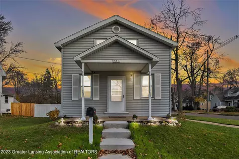 531 S Cochran Ave, Charlotte, MI 48813
