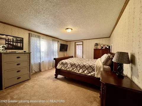 938 Division St, Owosso, MI 48867 photo 15