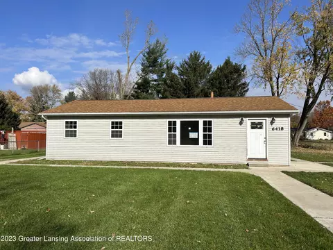 6418 News Rd, Charlotte, MI 48813