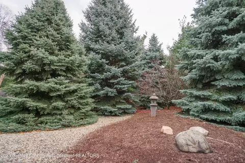 7864 Ashbrook Dr, Haslett, MI 48840 photo 62