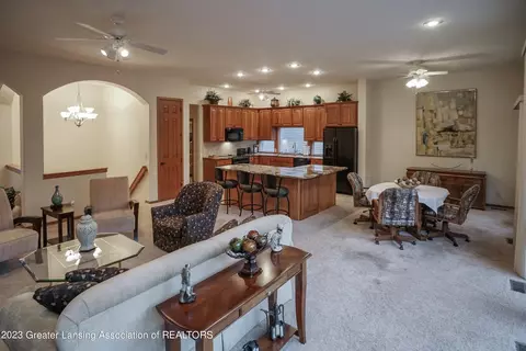 7864 Ashbrook Dr, Haslett, MI 48840 photo 14