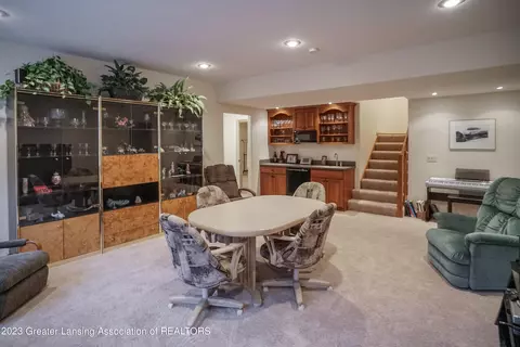 7864 Ashbrook Dr, Haslett, MI 48840 photo 40