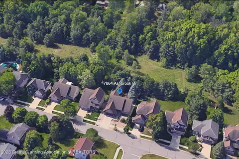 7864 Ashbrook Dr, Haslett, MI 48840 photo 66