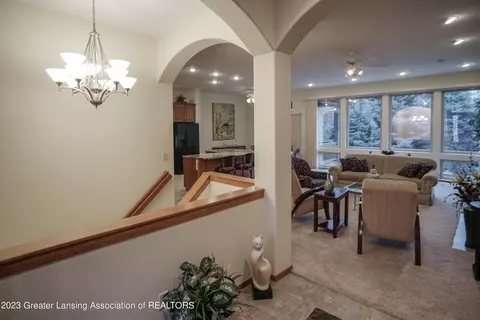 7864 Ashbrook Dr, Haslett, MI 48840 photo 6