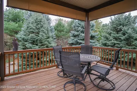 7864 Ashbrook Dr, Haslett, MI 48840 photo 61