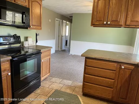 13401 Nelson St, Bath, MI 48808 photo 10