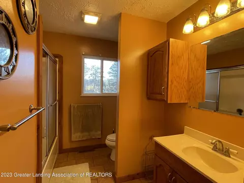 13401 Nelson St, Bath, MI 48808 photo 15