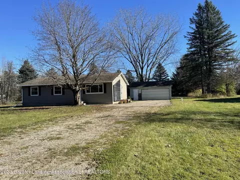 13401 Nelson St, Bath, MI 48808 photo 3