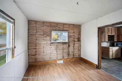 1116 Hamlin Pl, Jackson, MI 49201 photo 10