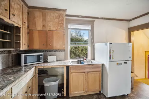 1116 Hamlin Pl, Jackson, MI 49201 photo 12