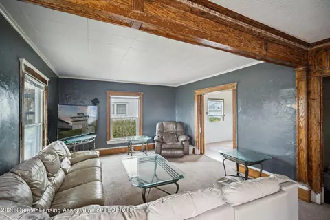 1116 Hamlin Pl, Jackson, MI 49201 photo 4