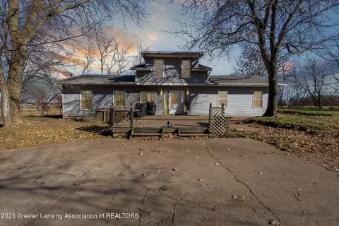 7920 Eaton Rapids Rd, Springport, MI 49284