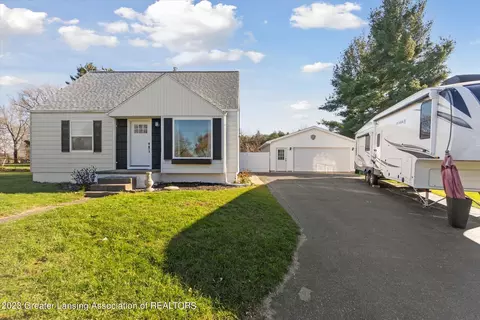 601 S Mckinley Rd, Flushing, MI 48433 photo 2