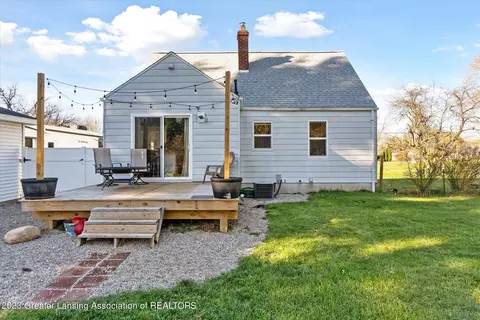 601 S Mckinley Rd, Flushing, MI 48433 photo 6