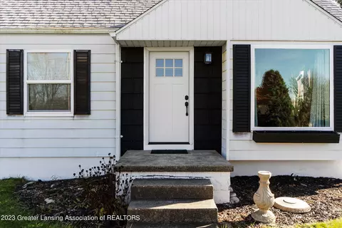 601 S Mckinley Rd, Flushing, MI 48433 photo 3