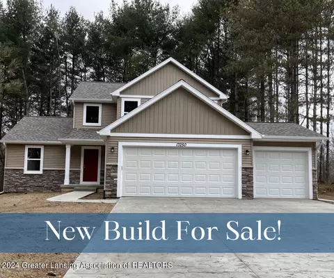 2875 Boulder Creek Dr, Saint Johns, MI 48879