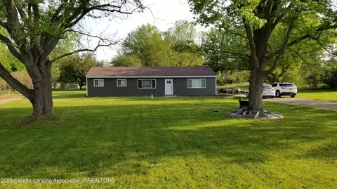 5175 Sleight Rd, Bath, MI 48808 photo 2