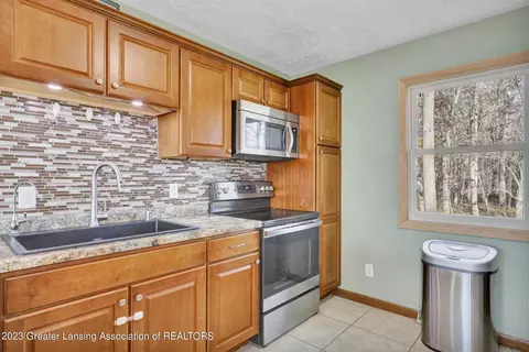 449 Johnson Rd, Saranac, MI 48881 photo 7