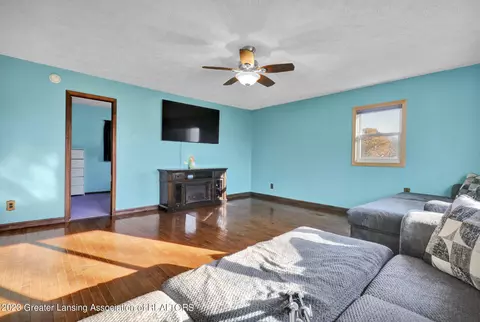 449 Johnson Rd, Saranac, MI 48881 photo 10