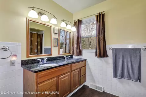 449 Johnson Rd, Saranac, MI 48881 photo 17