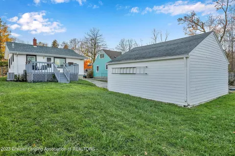 215 E Rouse St, Lansing, MI 48910 photo 27