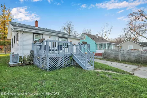 215 E Rouse St, Lansing, MI 48910 photo 24