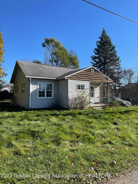 2826 Mildred St, Lansing, MI 48906