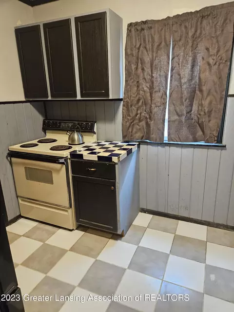 1512 E Cesar Chavez Ave, Lansing, MI 48906 photo 11