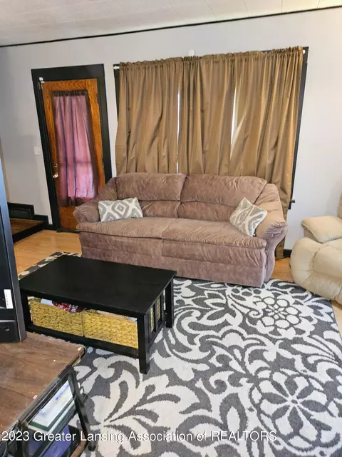 1512 E Cesar Chavez Ave, Lansing, MI 48906 photo 3