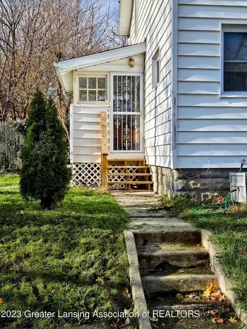 1512 E Cesar Chavez Ave, Lansing, MI 48906 photo 25