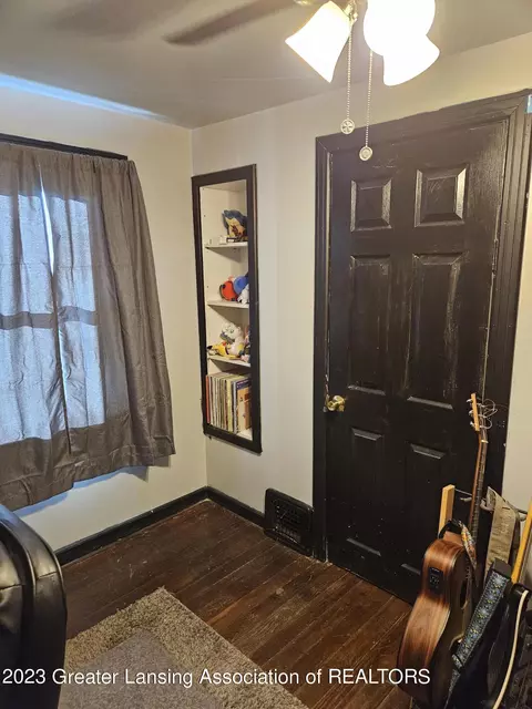1512 E Cesar Chavez Ave, Lansing, MI 48906 photo 22
