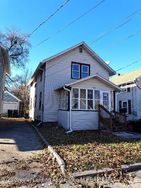 1626 Donora St, Lansing, MI 48910