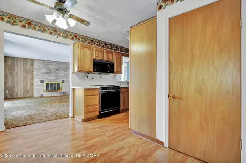 5765 N Canal Rd, Dimondale, MI 48821 photo 37