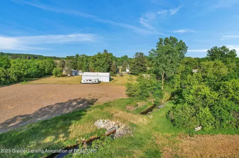 5765 N Canal Rd, Dimondale, MI 48821 photo 5