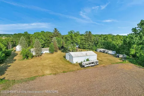 5765 N Canal Rd, Dimondale, MI 48821 photo 6