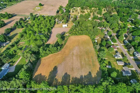 5765 N Canal Rd, Dimondale, MI 48821 photo 8