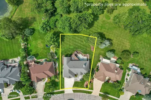 View/Area - 406 W Spring Meadows Ln, Dewitt, MI 48820 photo 6 of 6