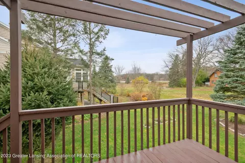 4176 Hamlet Cv #15, Bath, MI 48808 photo 11