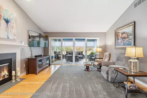 4176 Hamlet Cv #15, Bath, MI 48808 photo 8