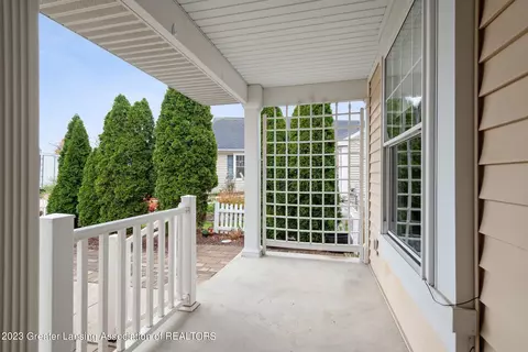 4176 Hamlet Cv #15, Bath, MI 48808 photo 4