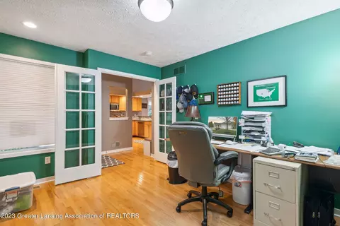 4176 Hamlet Cv #15, Bath, MI 48808 photo 15