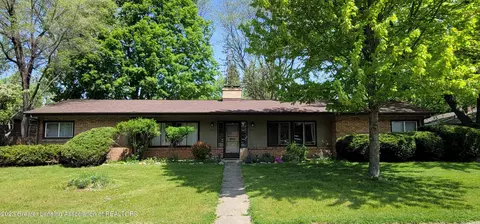 2515 Woodruff Ave, Lansing, MI 48912